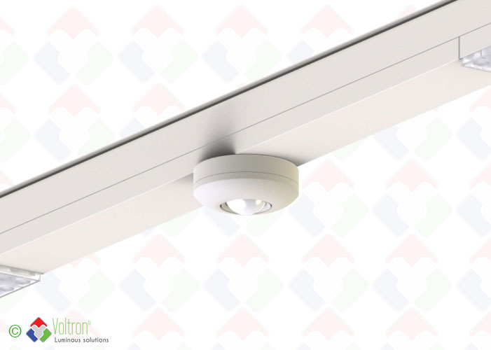 Liner PRO/LINPRO-SENSOR by Voltron Lighting Group